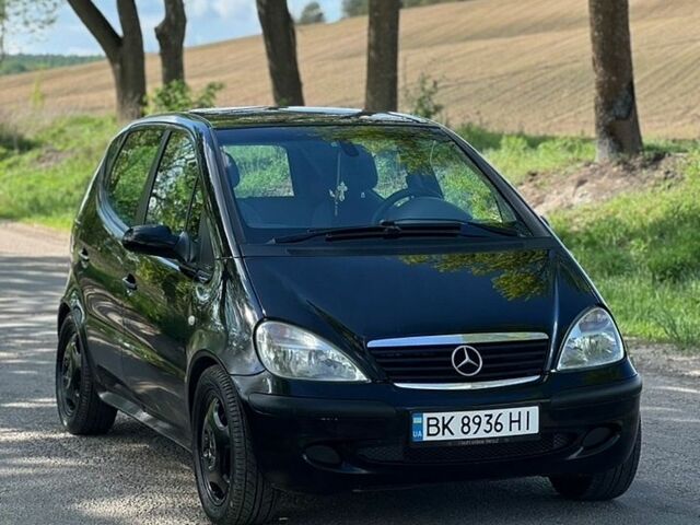 Чорний Мерседес А клас, об'ємом двигуна 1.4 л та пробігом 229 тис. км за 2500 $, фото 1 на Automoto.ua