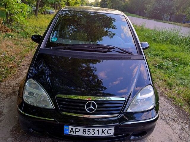 Черный Мерседес А класс, объемом двигателя 1.7 л и пробегом 234 тыс. км за 3300 $, фото 1 на Automoto.ua