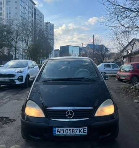 Черный Мерседес А класс, объемом двигателя 1.6 л и пробегом 240 тыс. км за 4500 $, фото 1 на Automoto.ua