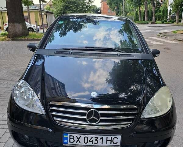 Черный Мерседес А класс, объемом двигателя 1.5 л и пробегом 132 тыс. км за 5500 $, фото 1 на Automoto.ua