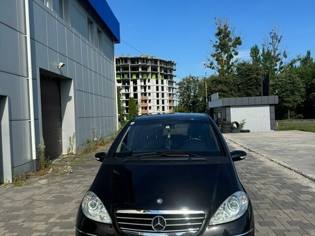 Чорний Мерседес А клас, об'ємом двигуна 1.5 л та пробігом 228 тис. км за 5300 $, фото 1 на Automoto.ua
