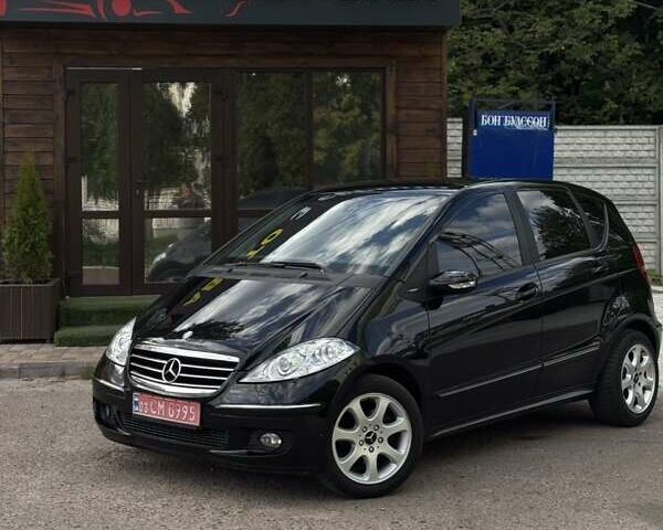 Чорний Мерседес А клас, об'ємом двигуна 2 л та пробігом 250 тис. км за 4700 $, фото 1 на Automoto.ua