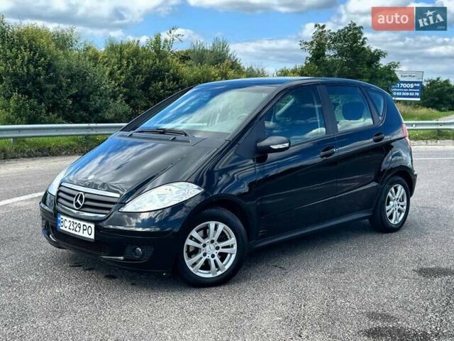Черный Мерседес А класс, объемом двигателя 1.5 л и пробегом 189 тыс. км за 6000 $, фото 1 на Automoto.ua