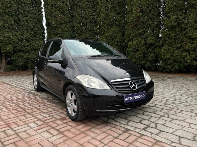 Черный Мерседес А класс, объемом двигателя 2 л и пробегом 250 тыс. км за 6400 $, фото 1 на Automoto.ua
