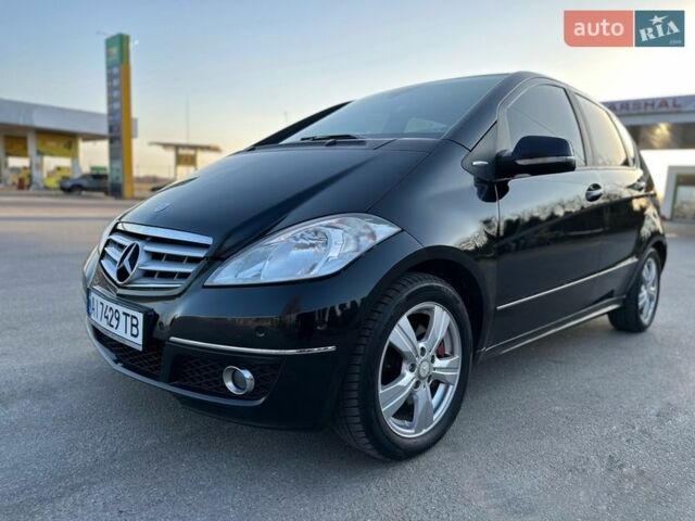 Черный Мерседес А класс, объемом двигателя 1.99 л и пробегом 269 тыс. км за 7500 $, фото 1 на Automoto.ua