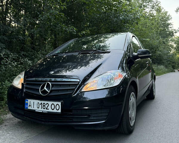 Чорний Мерседес А клас, об'ємом двигуна 2 л та пробігом 278 тис. км за 5300 $, фото 1 на Automoto.ua