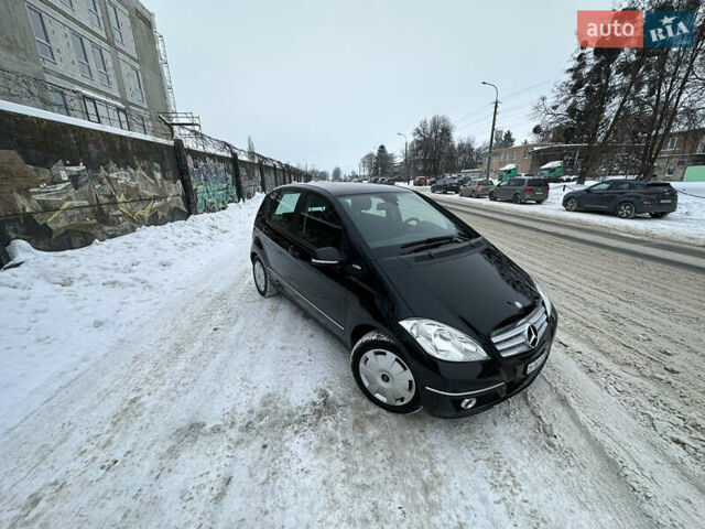 Чорний Мерседес А клас, об'ємом двигуна 1.5 л та пробігом 180 тис. км за 7100 $, фото 1 на Automoto.ua