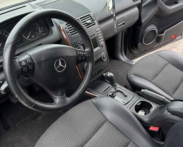 Чорний Мерседес А клас, об'ємом двигуна 1.5 л та пробігом 140 тис. км за 7500 $, фото 1 на Automoto.ua