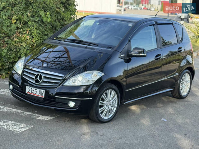 Чорний Мерседес А клас, об'ємом двигуна 1.7 л та пробігом 57 тис. км за 7750 $, фото 1 на Automoto.ua