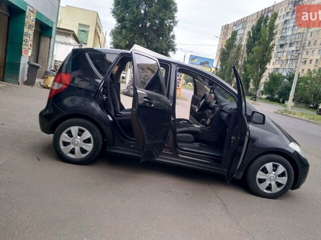 Чорний Мерседес А клас, об'ємом двигуна 2 л та пробігом 230 тис. км за 5100 $, фото 1 на Automoto.ua
