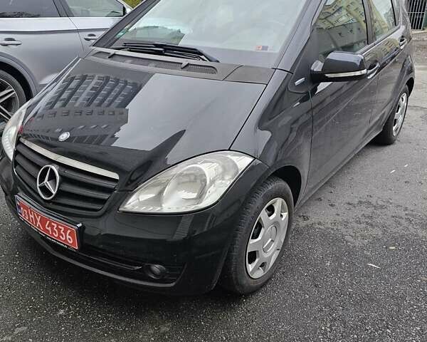 Чорний Мерседес А клас, об'ємом двигуна 1.5 л та пробігом 144 тис. км за 8300 $, фото 1 на Automoto.ua