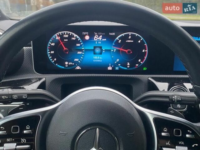 Черный Мерседес А класс, объемом двигателя 1.5 л и пробегом 180 тыс. км за 25000 $, фото 1 на Automoto.ua