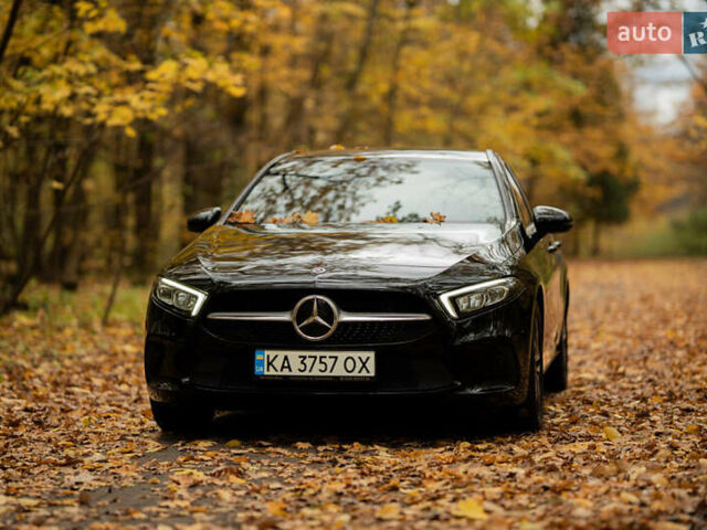 Черный Мерседес А класс, объемом двигателя 1.46 л и пробегом 28 тыс. км за 27500 $, фото 1 на Automoto.ua