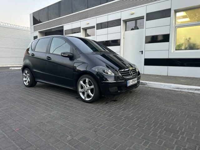 Мерседес А класс 2005 в Одессе на Automoto.ua Черный Мерседес А класс, объемом двигателя 2 л и пробегом 270 тыс. км за 3750 $, фото 1 на Automoto.ua