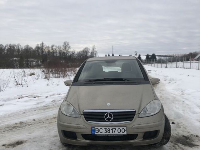 Коричневый Мерседес А класс, объемом двигателя 2 л и пробегом 317 тыс. км за 4100 $, фото 1 на Automoto.ua