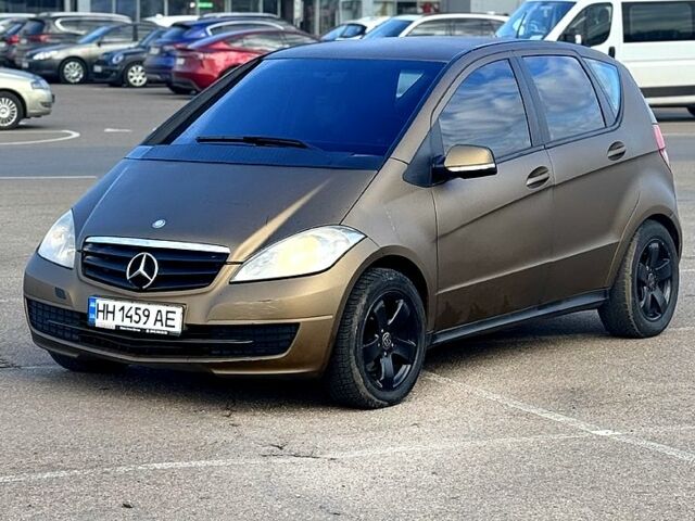 Коричневый Мерседес А класс, объемом двигателя 1.5 л и пробегом 156 тыс. км за 5000 $, фото 1 на Automoto.ua