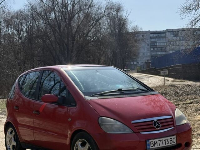 Червоний Мерседес А клас, об'ємом двигуна 1.9 л та пробігом 150 тис. км за 3250 $, фото 1 на Automoto.ua