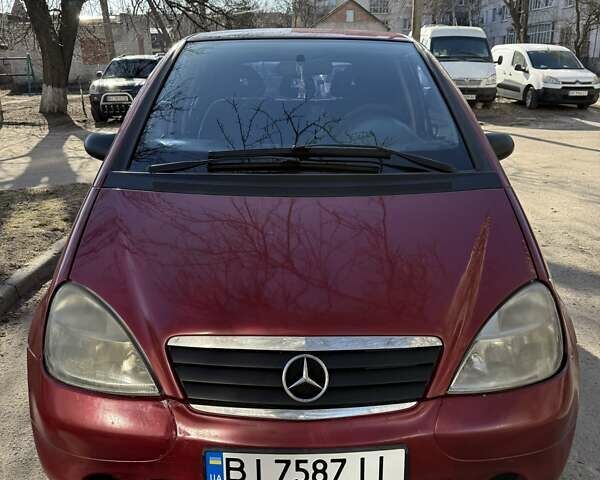 Червоний Мерседес А клас, об'ємом двигуна 1.6 л та пробігом 290 тис. км за 3200 $, фото 1 на Automoto.ua