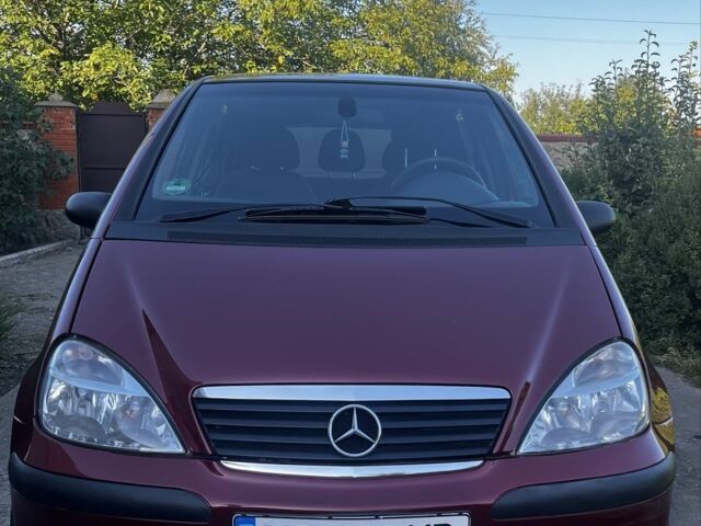 Червоний Мерседес А клас, об'ємом двигуна 1.4 л та пробігом 174 тис. км за 3660 $, фото 1 на Automoto.ua