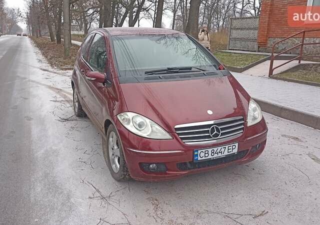 Червоний Мерседес А клас, об'ємом двигуна 1.7 л та пробігом 253 тис. км за 3000 $, фото 1 на Automoto.ua