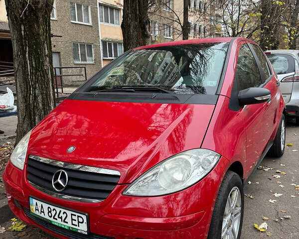 Червоний Мерседес А клас, об'ємом двигуна 1.5 л та пробігом 200 тис. км за 4950 $, фото 1 на Automoto.ua