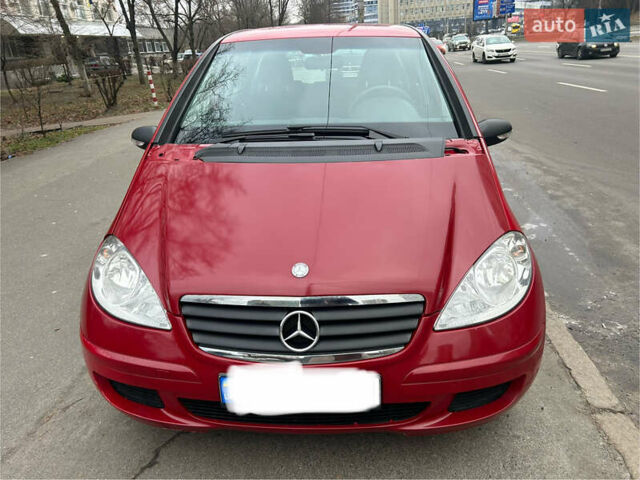 Красный Мерседес А класс, объемом двигателя 1.5 л и пробегом 123 тыс. км за 5868 $, фото 1 на Automoto.ua