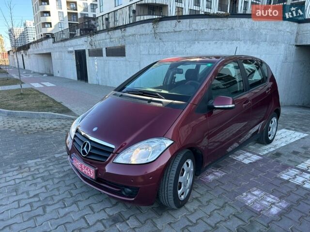 Красный Мерседес А класс, объемом двигателя 1.7 л и пробегом 207 тыс. км за 6650 $, фото 1 на Automoto.ua