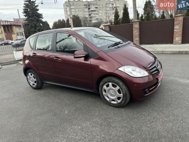 Красный Мерседес А класс, объемом двигателя 1.7 л и пробегом 207 тыс. км за 6660 $, фото 1 на Automoto.ua