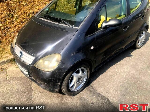 Мерседес А класс, объемом двигателя 1.7 л и пробегом 300 тыс. км за 750 $, фото 1 на Automoto.ua