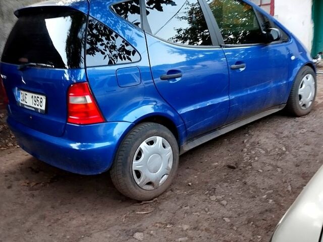 Мерседес А клас, об'ємом двигуна 1.6 л та пробігом 150 тис. км за 2000 $, фото 1 на Automoto.ua