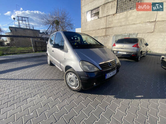 Мерседес А клас, об'ємом двигуна 1.7 л та пробігом 254 тис. км за 1000 $, фото 1 на Automoto.ua