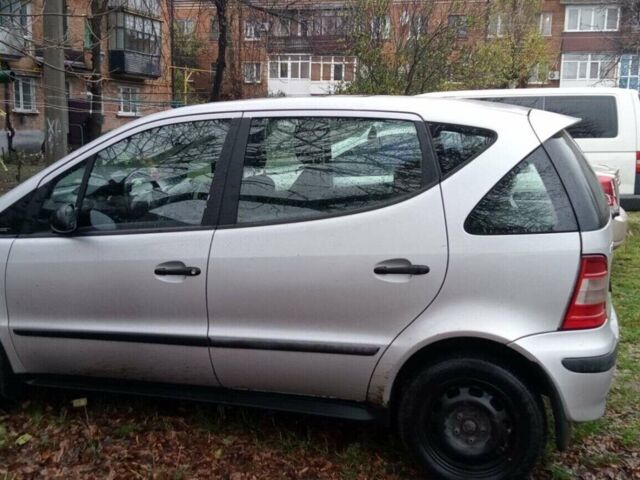 Мерседес А клас, об'ємом двигуна 1.7 л та пробігом 303 тис. км за 3800 $, фото 1 на Automoto.ua