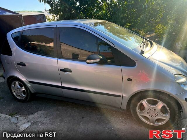 Мерседес А класс, объемом двигателя 1.4 л и пробегом 148 тыс. км за 4200 $, фото 1 на Automoto.ua