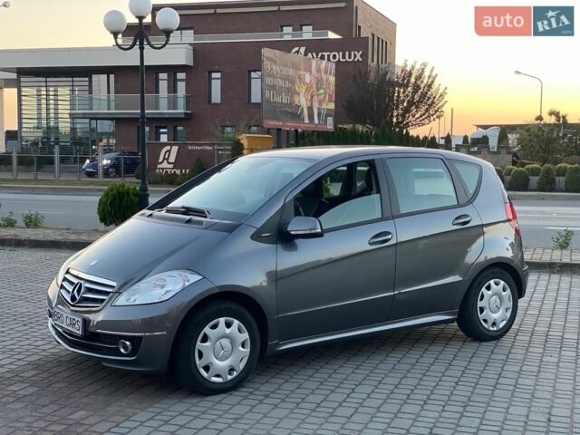 Мерседес А класс, объемом двигателя 1.7 л и пробегом 207 тыс. км за 5500 $, фото 1 на Automoto.ua