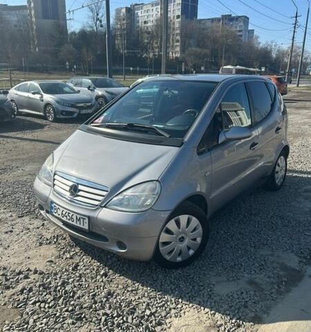 Серый Мерседес А класс, объемом двигателя 1.6 л и пробегом 98 тыс. км за 3400 $, фото 1 на Automoto.ua