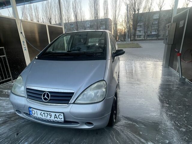 Сірий Мерседес А клас, об'ємом двигуна 1.4 л та пробігом 360 тис. км за 2500 $, фото 1 на Automoto.ua