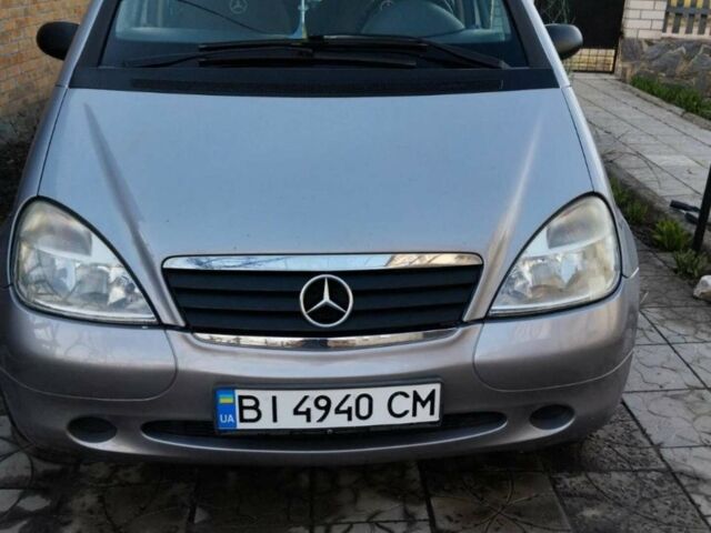 Сірий Мерседес А клас, об'ємом двигуна 1.4 л та пробігом 195 тис. км за 3850 $, фото 1 на Automoto.ua