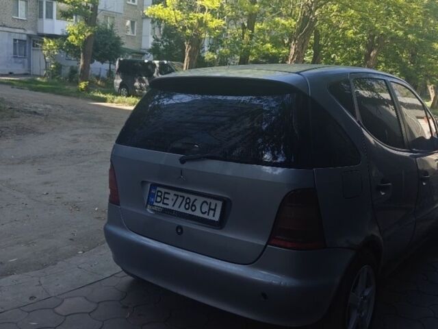 Сірий Мерседес А клас, об'ємом двигуна 1.6 л та пробігом 270 тис. км за 2200 $, фото 1 на Automoto.ua