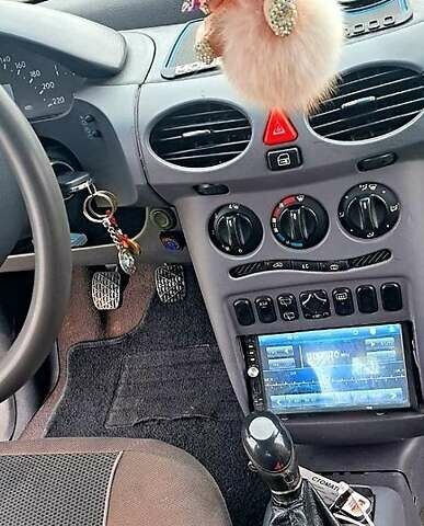 Мерседес А класс 1998 в Ровно на Automoto.ua Серый Мерседес А класс, объемом двигателя 1.4 л и пробегом 322 тыс. км за 2300 $, фото 1 на Automoto.ua