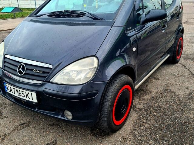 Серый Мерседес А класс, объемом двигателя 1.6 л и пробегом 257 тыс. км за 3100 $, фото 1 на Automoto.ua