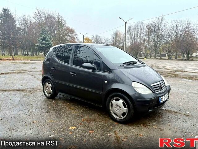 Сірий Мерседес А клас, об'ємом двигуна 1.4 л та пробігом 230 тис. км за 2950 $, фото 1 на Automoto.ua