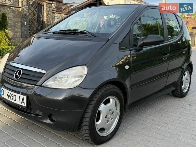 Сірий Мерседес А клас, об'ємом двигуна 1.4 л та пробігом 175 тис. км за 3300 $, фото 1 на Automoto.ua