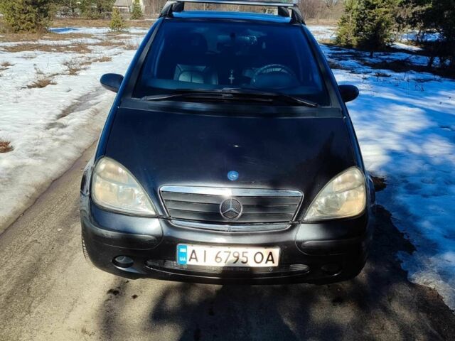 Серый Мерседес А класс, объемом двигателя 1.7 л и пробегом 240 тыс. км за 3500 $, фото 1 на Automoto.ua