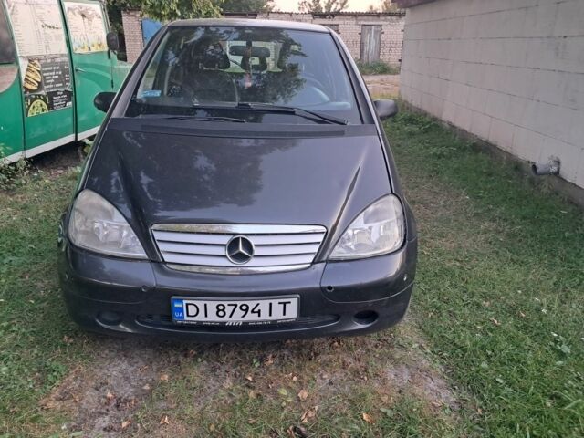 Сірий Мерседес А клас, об'ємом двигуна 1.7 л та пробігом 320 тис. км за 2400 $, фото 1 на Automoto.ua
