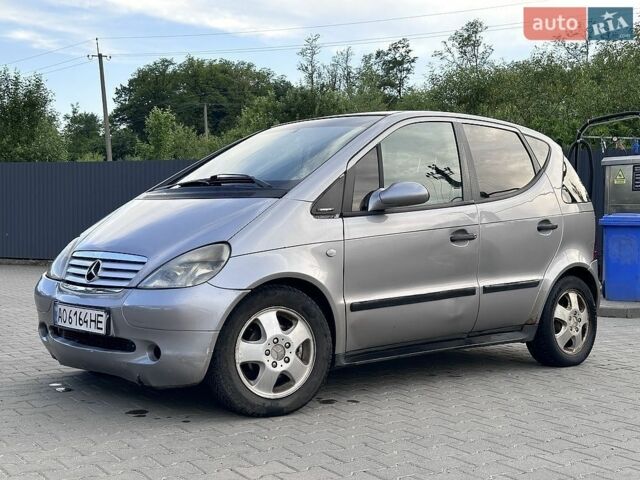 Сірий Мерседес А клас, об'ємом двигуна 1.7 л та пробігом 220 тис. км за 2000 $, фото 1 на Automoto.ua
