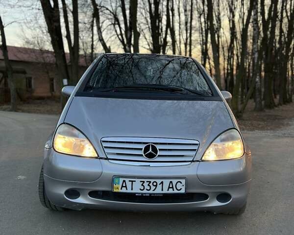 Сірий Мерседес А клас, об'ємом двигуна 1.4 л та пробігом 378 тис. км за 2650 $, фото 1 на Automoto.ua