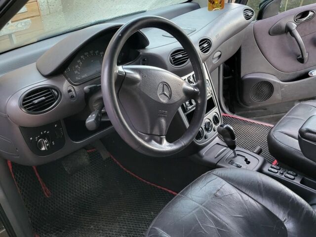 Мерседес А клас 1999 у Калуше на Automoto.ua Сірий Мерседес А клас, об'ємом двигуна 1.7 л та пробігом 356 тис. км за 2950 $, фото 1 на Automoto.ua