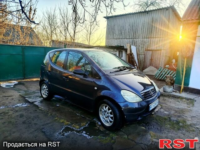 Серый Мерседес А класс, объемом двигателя 1.7 л и пробегом 280 тыс. км за 3000 $, фото 1 на Automoto.ua