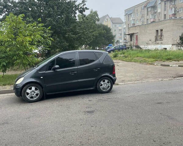 Сірий Мерседес А клас, об'ємом двигуна 1.69 л та пробігом 348 тис. км за 3333 $, фото 1 на Automoto.ua