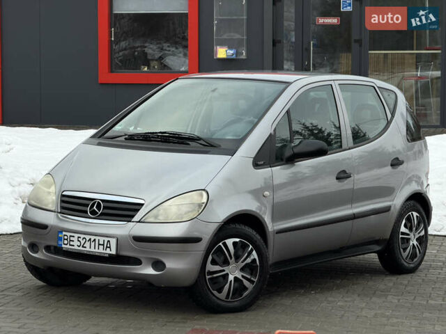 Серый Мерседес А класс, объемом двигателя 1.4 л и пробегом 169 тыс. км за 2999 $, фото 1 на Automoto.ua